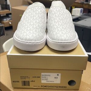 Michael Kors Keaton slip on